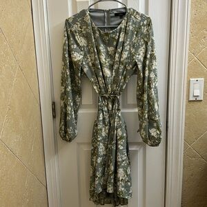 NWT Floral cut out dress by Lulus